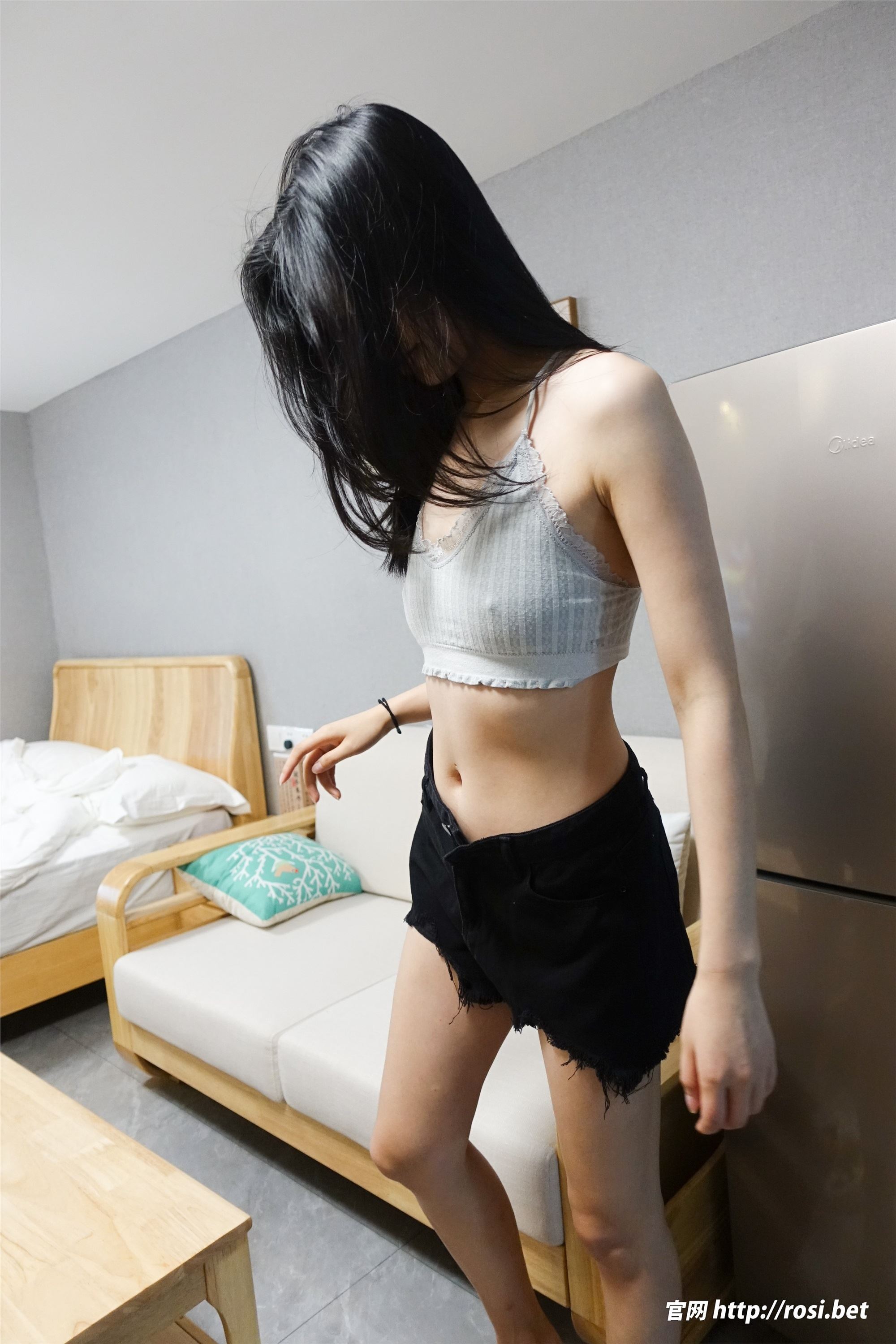 ROSI写真 2024.04.10 NO.4510